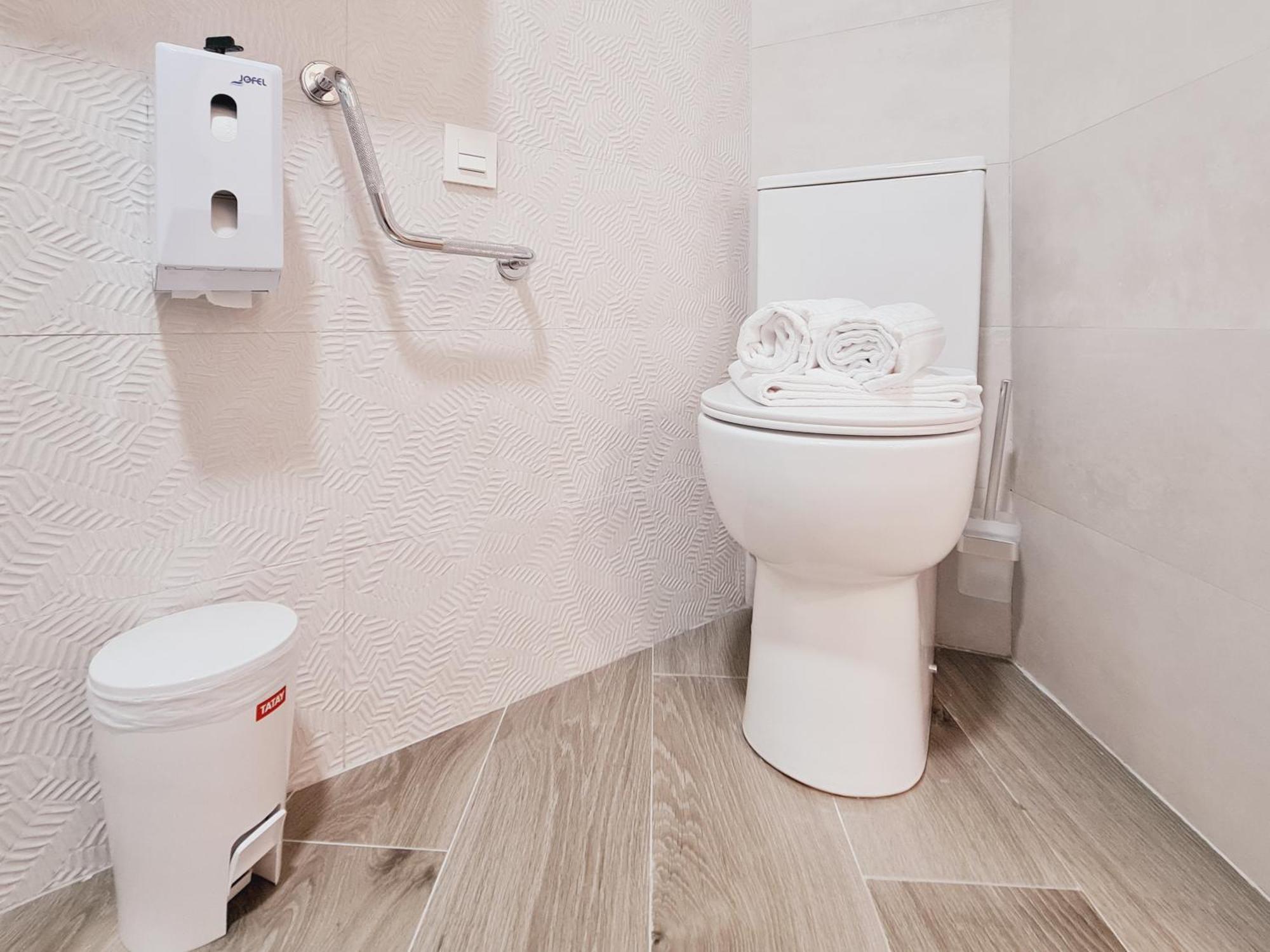 Bilbao Apartamentos Zorroza ภายนอก รูปภาพ
